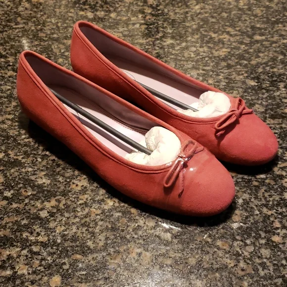 Talbots Shoe - Picture 2 of 8